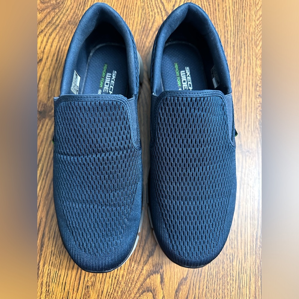 Men’s Skechers Wide Fit Slip-on Shoes